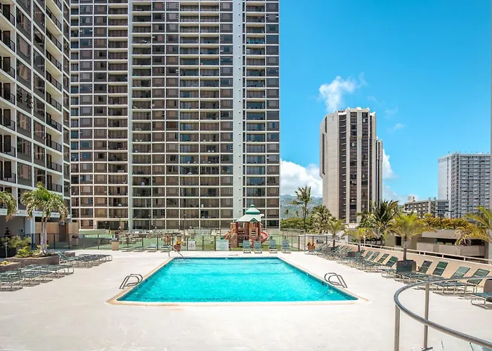 Beautiful Ocean And Diamond Head Views With Parking